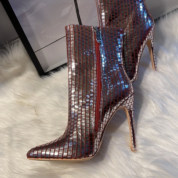 Mackin J Shiny Silver Disco Heeled Boots | 8​​ - Picture 3 of 7